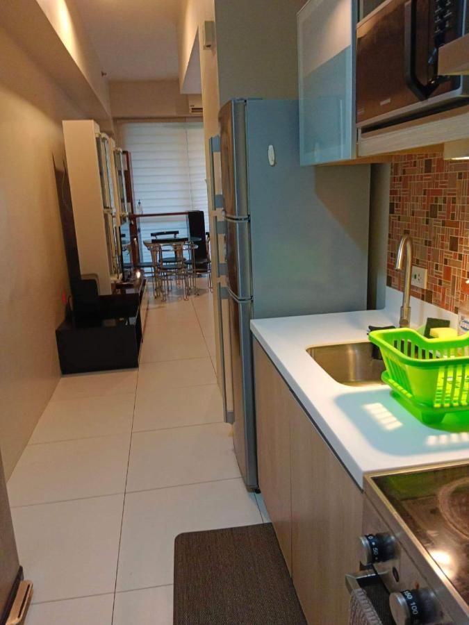 Pico Beach Front Condo Nasugbu Buitenkant foto