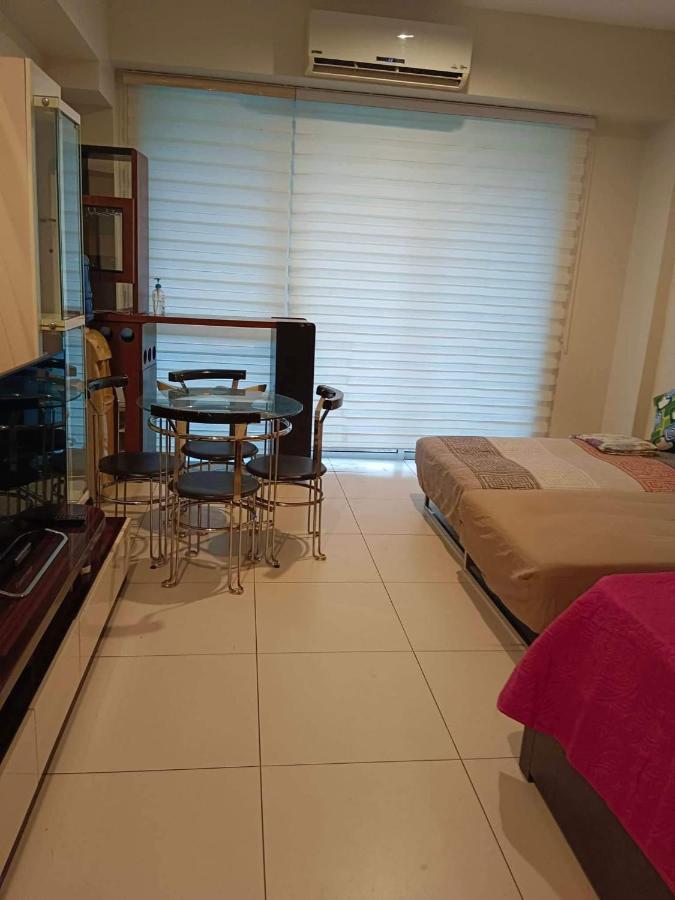 Pico Beach Front Condo Nasugbu Buitenkant foto