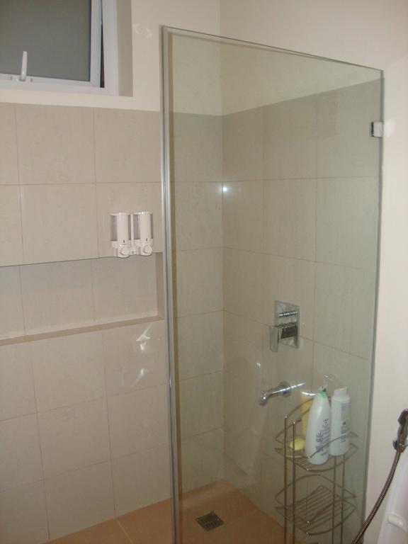 Pico Beach Front Condo Nasugbu Buitenkant foto